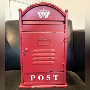 Red Vintage Style British Post Box